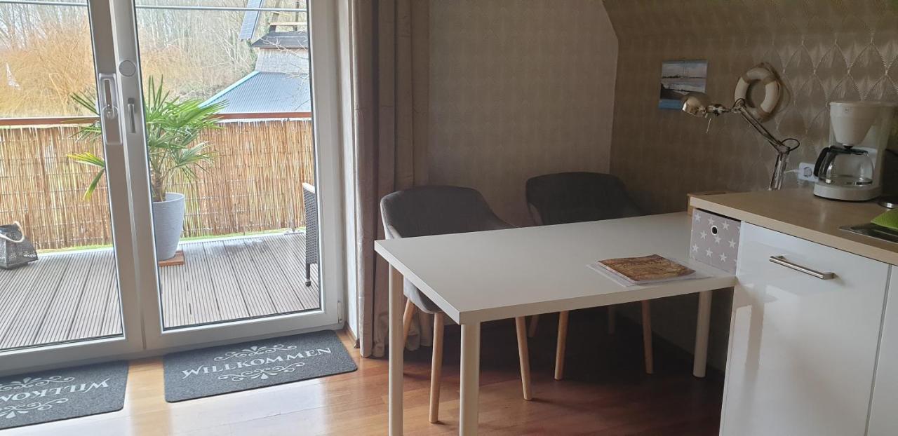 Weser-Koje Apartman Elsfleth Kültér fotó